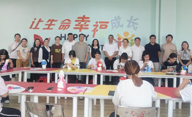 beat365正版唯一官网开展“以美润心—— 迎国庆开心DIY”主题文化活动